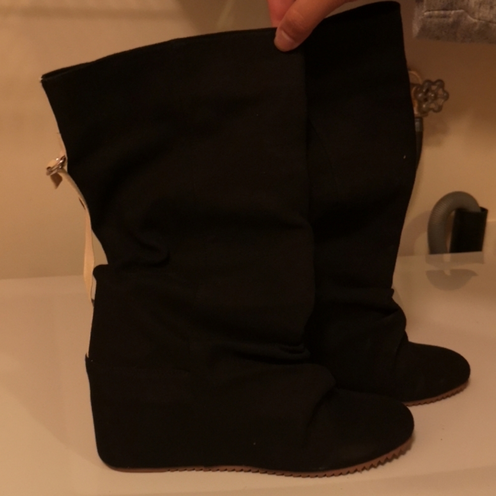 80%20 black canvas wedge boots